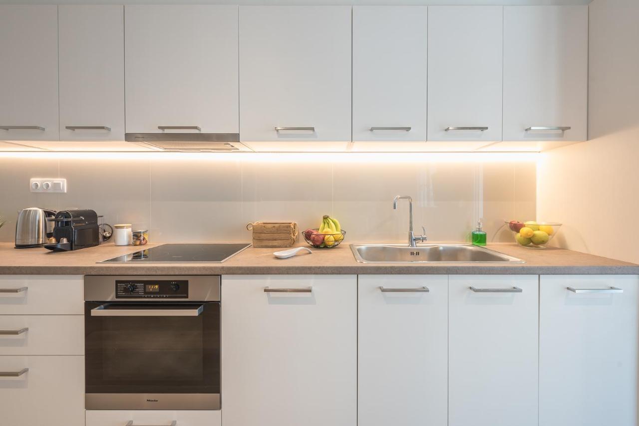 Stylish 2Bdr Apt By Acropolis Athen Eksteriør bilde