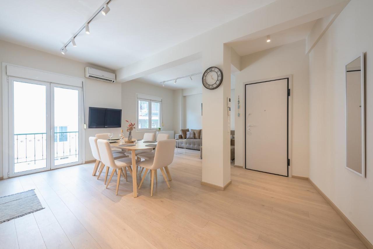 Stylish 2Bdr Apt By Acropolis Athen Eksteriør bilde