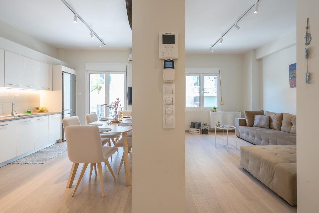 Stylish 2Bdr Apt By Acropolis Athen Eksteriør bilde